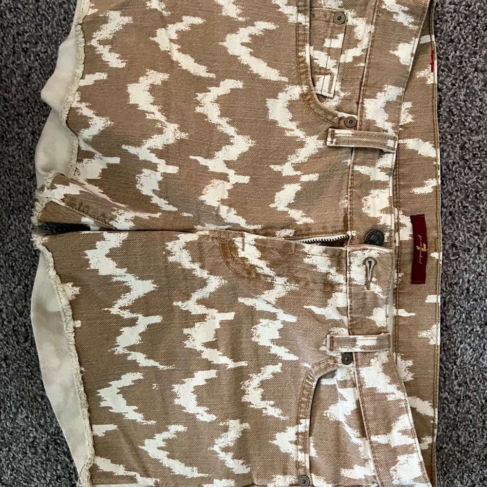 7 for all mankind shorts